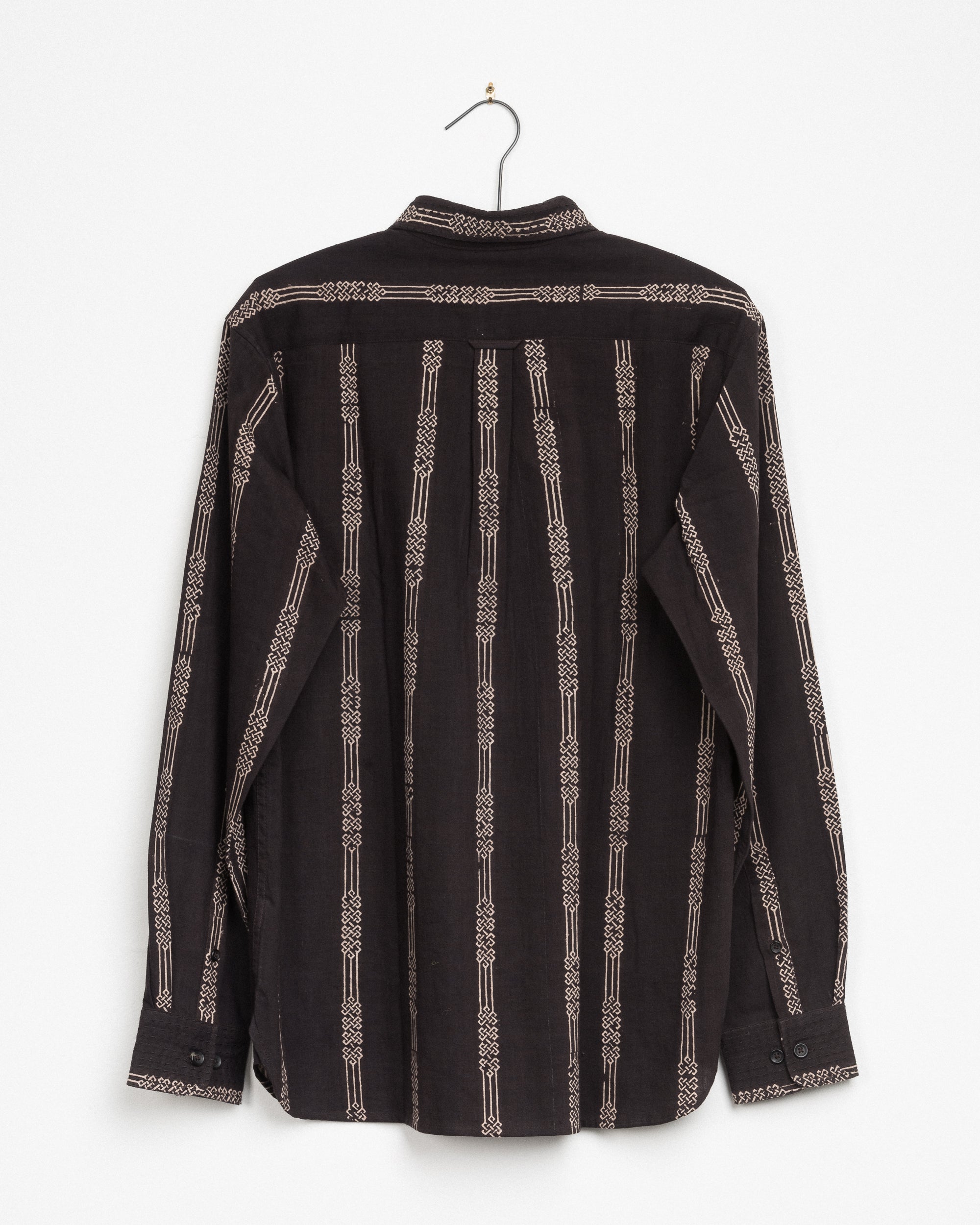 Kabir Shirt in B&W Endless Knot Block Print