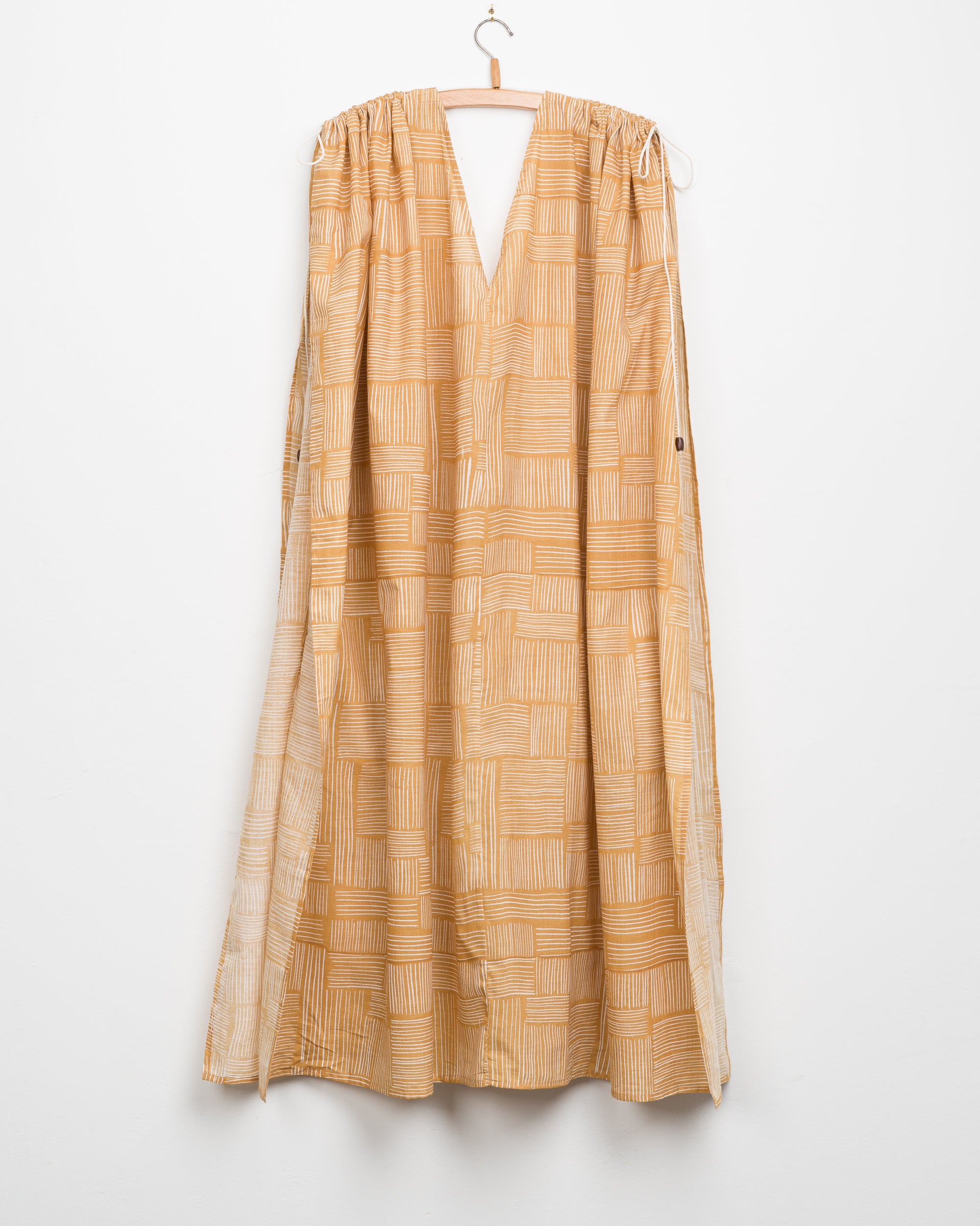Cleo Caftan in Wheat Block