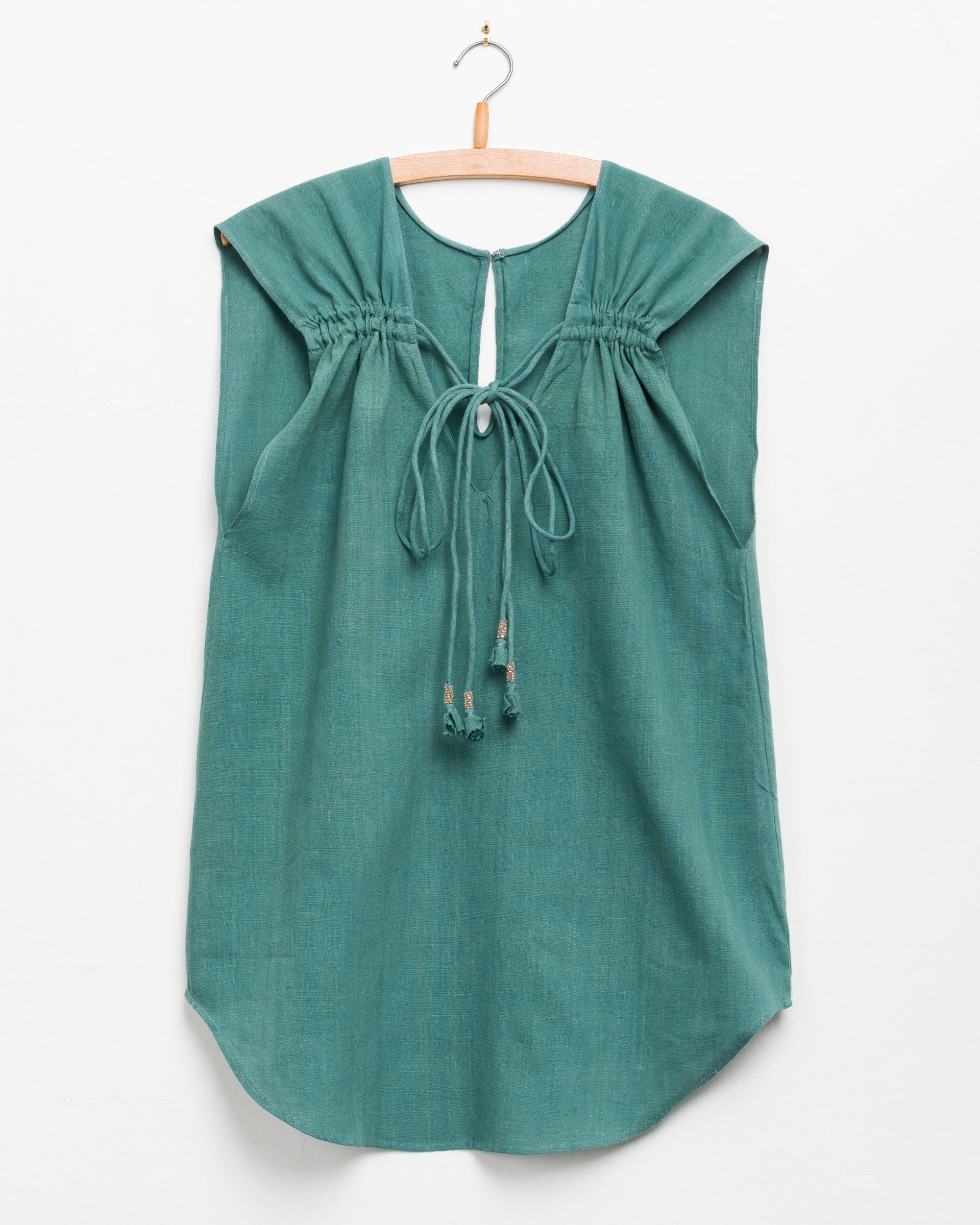 Esha Sleeveless Top in Cyan