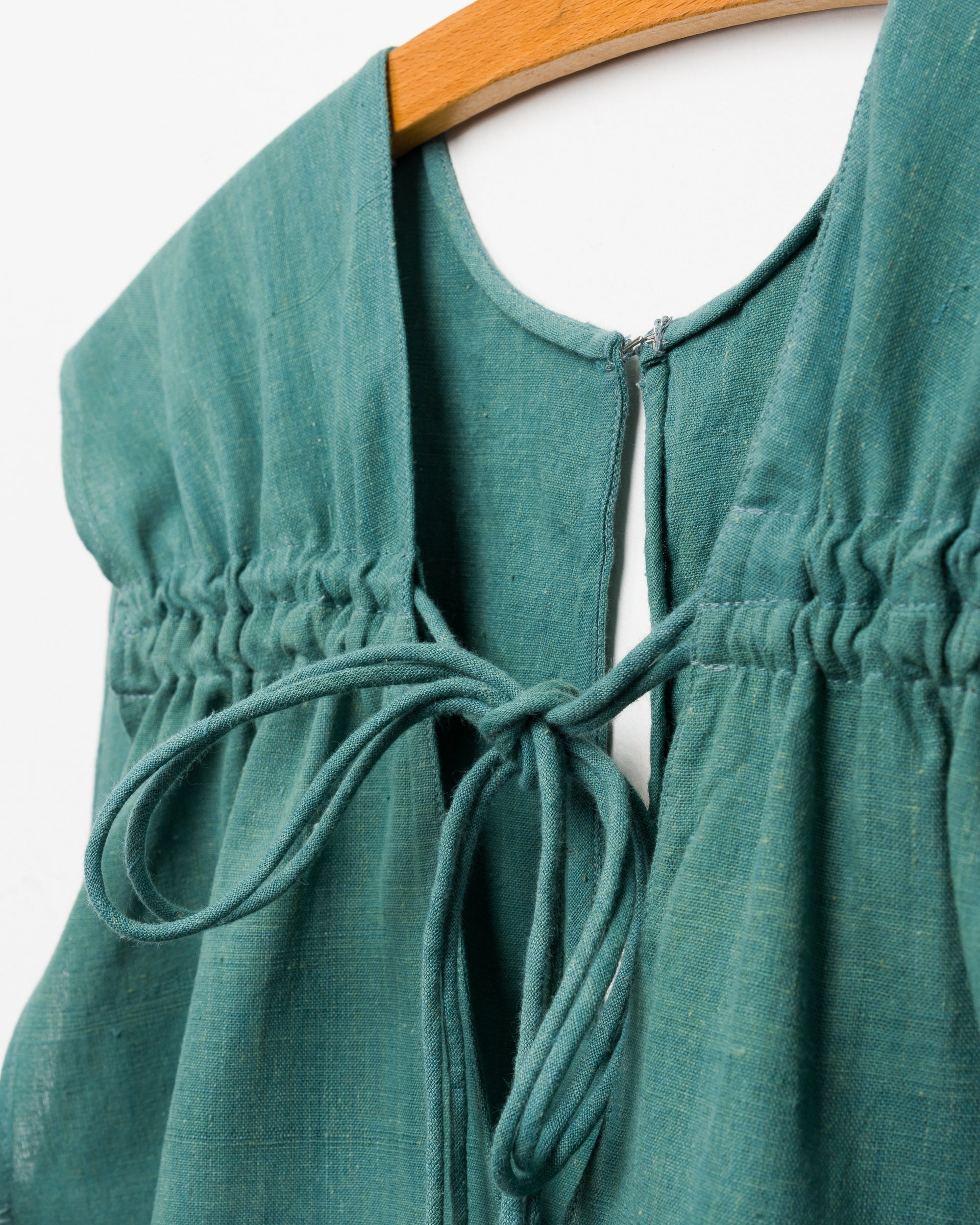 Esha Sleeveless Top in Cyan