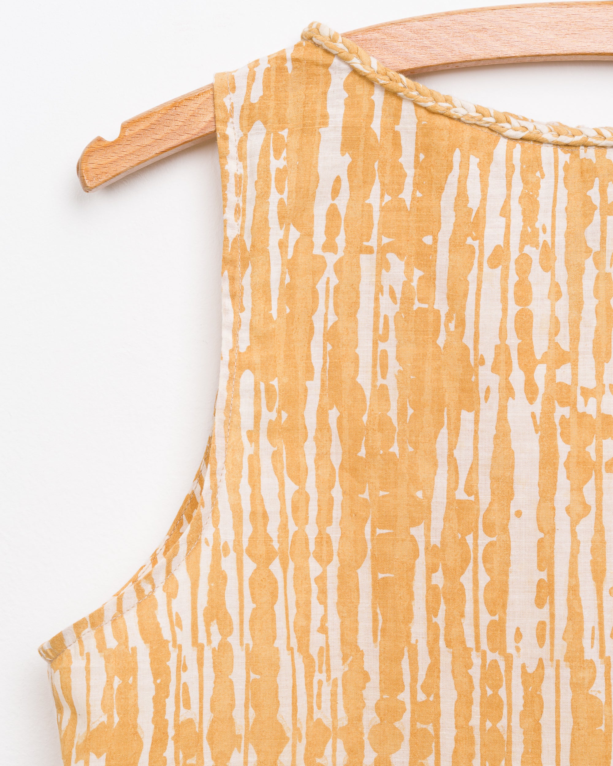 Oni Boatneck Tank in Wheat Shibori Print