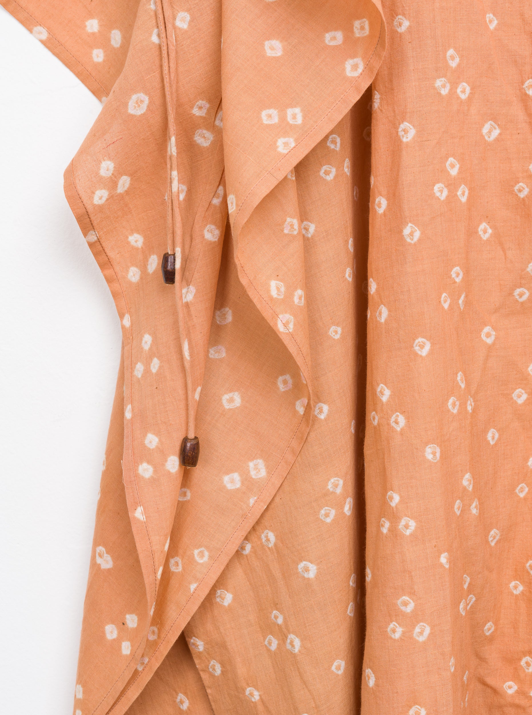 Cleo Caftan in Peach Dot Bandhani