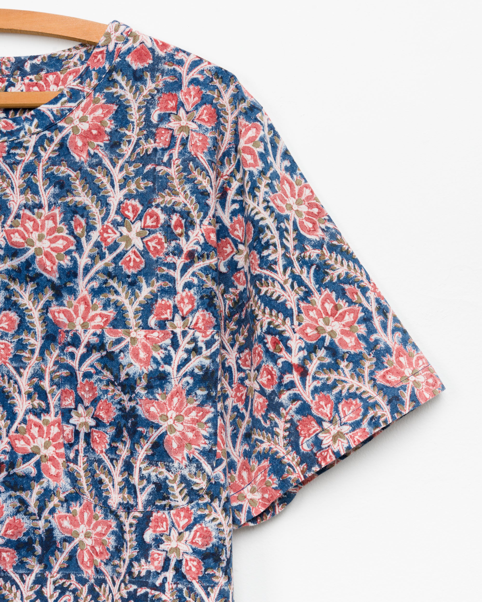 Tej Woven Tee in Blue Floral